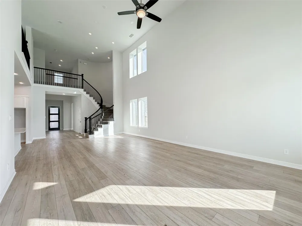 9411 Coleraine Court Tomball, TX 77375