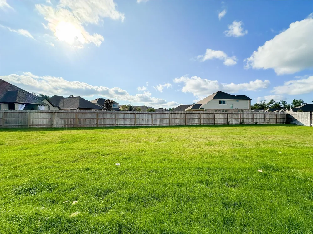 9411 Coleraine Court Tomball, TX 77375
