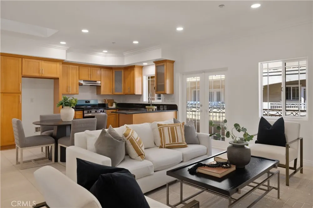 8259 Golden Circle Garden Grove, CA 92844