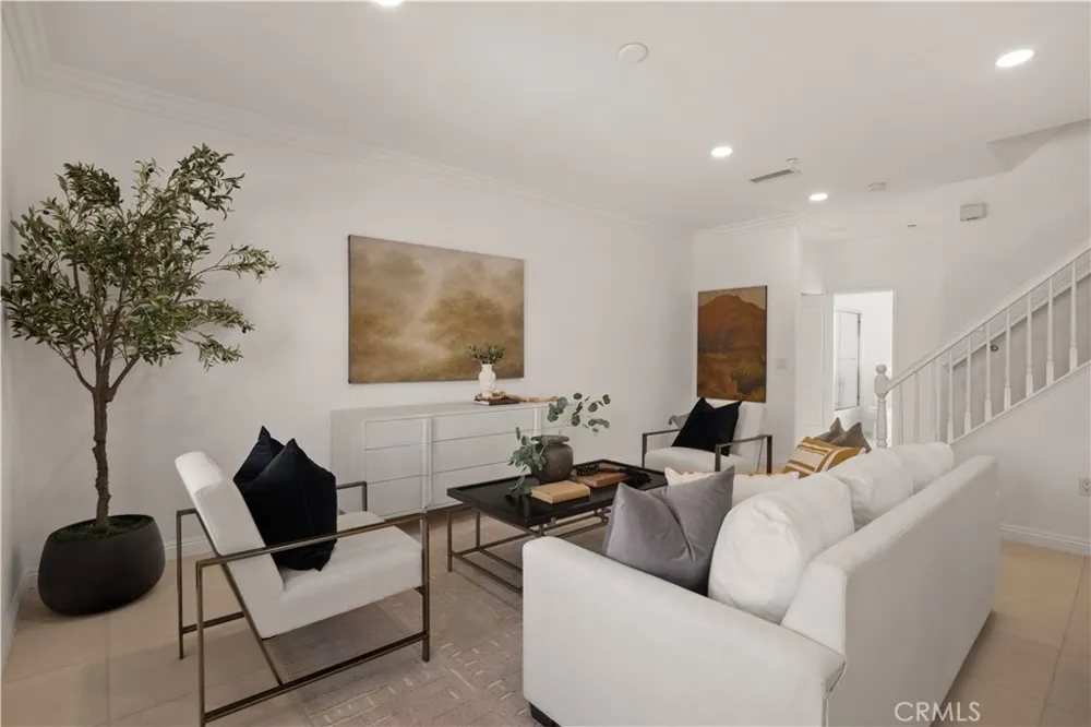 8259 Golden Circle Garden Grove, CA 92844