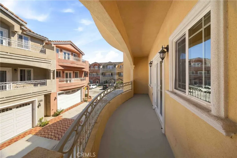 8259 Golden Circle Garden Grove, CA 92844