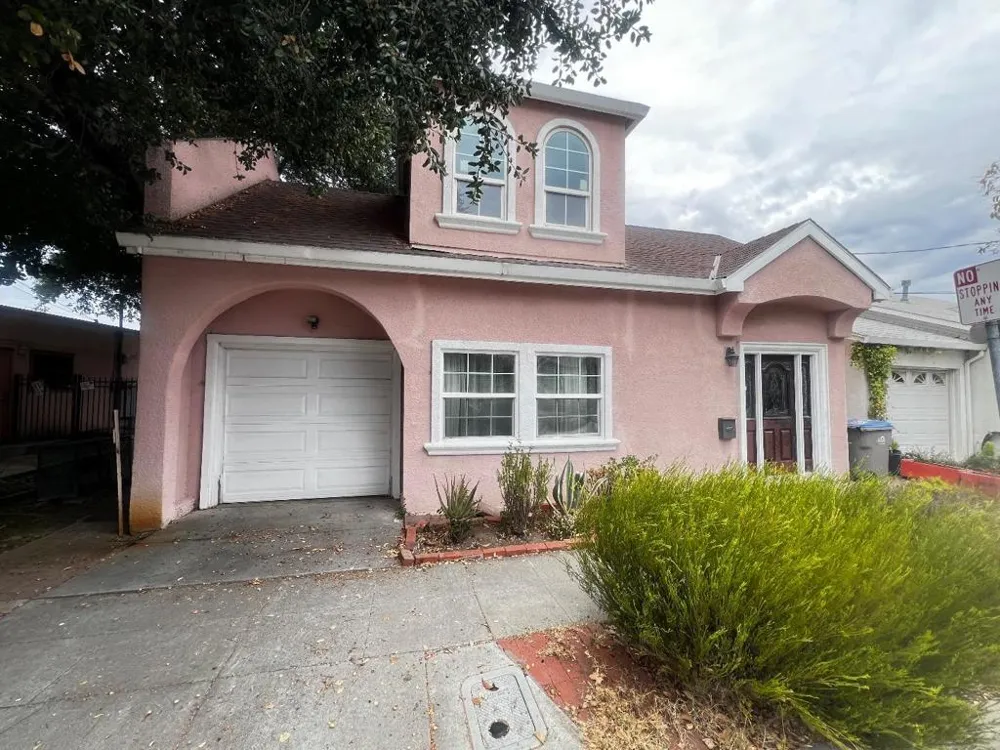 1343 W Hedding Street San Jose, CA 95126