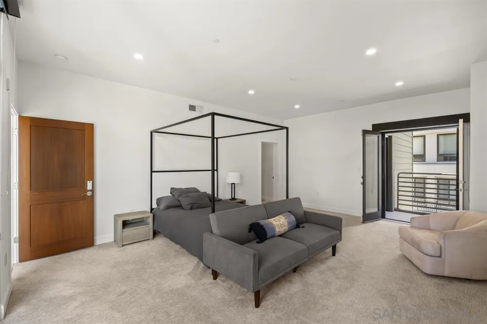2626 6th Avenue #50 San Diego, CA 92103