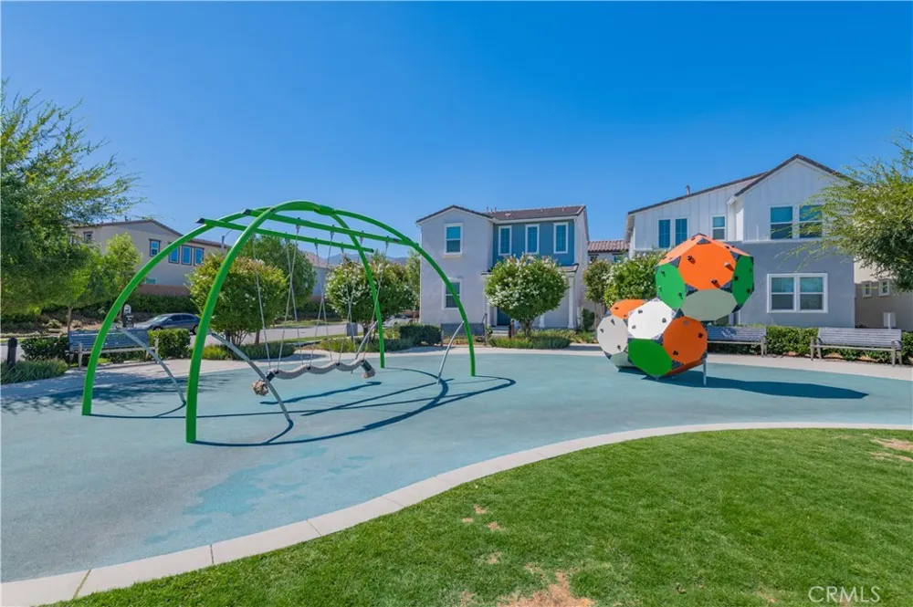 2239 Melogold Corona, CA 92883
