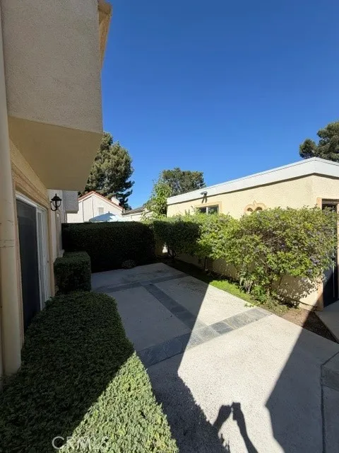 6 Willow Tree Lane Irvine, CA 92612