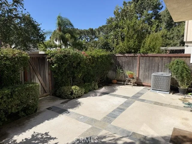 6 Willow Tree Lane Irvine, CA 92612