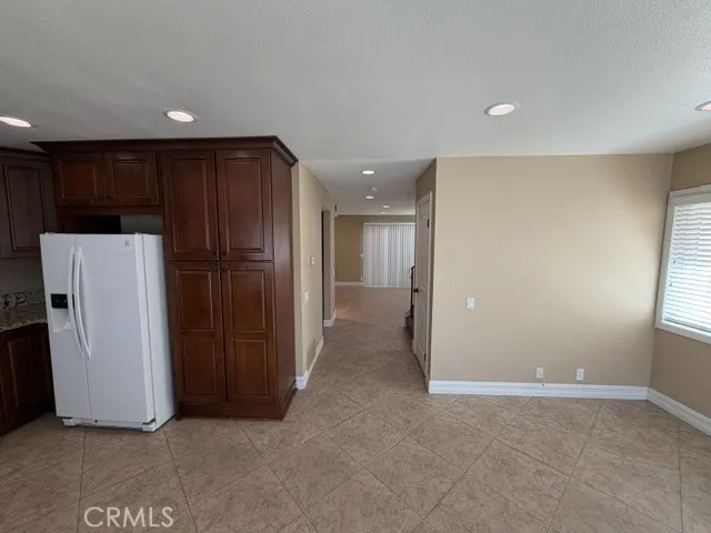 6 Willow Tree Lane Irvine, CA 92612