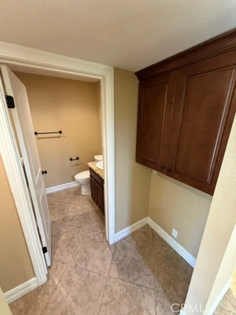 6 Willow Tree Lane Irvine, CA 92612