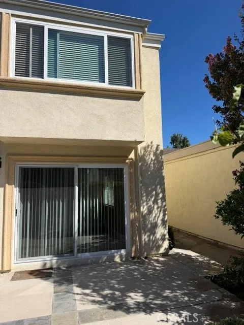 6 Willow Tree Lane Irvine, CA 92612