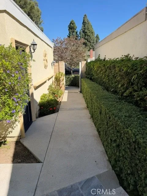 6 Willow Tree Lane Irvine, CA 92612