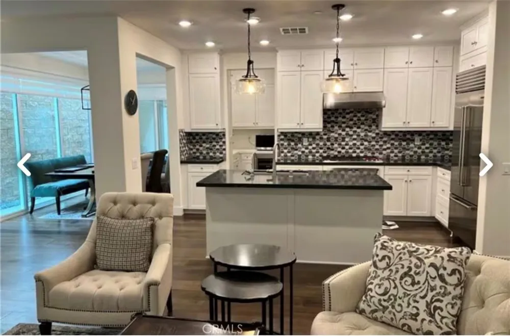 27625 S Evergreen San Pedro, CA 90731