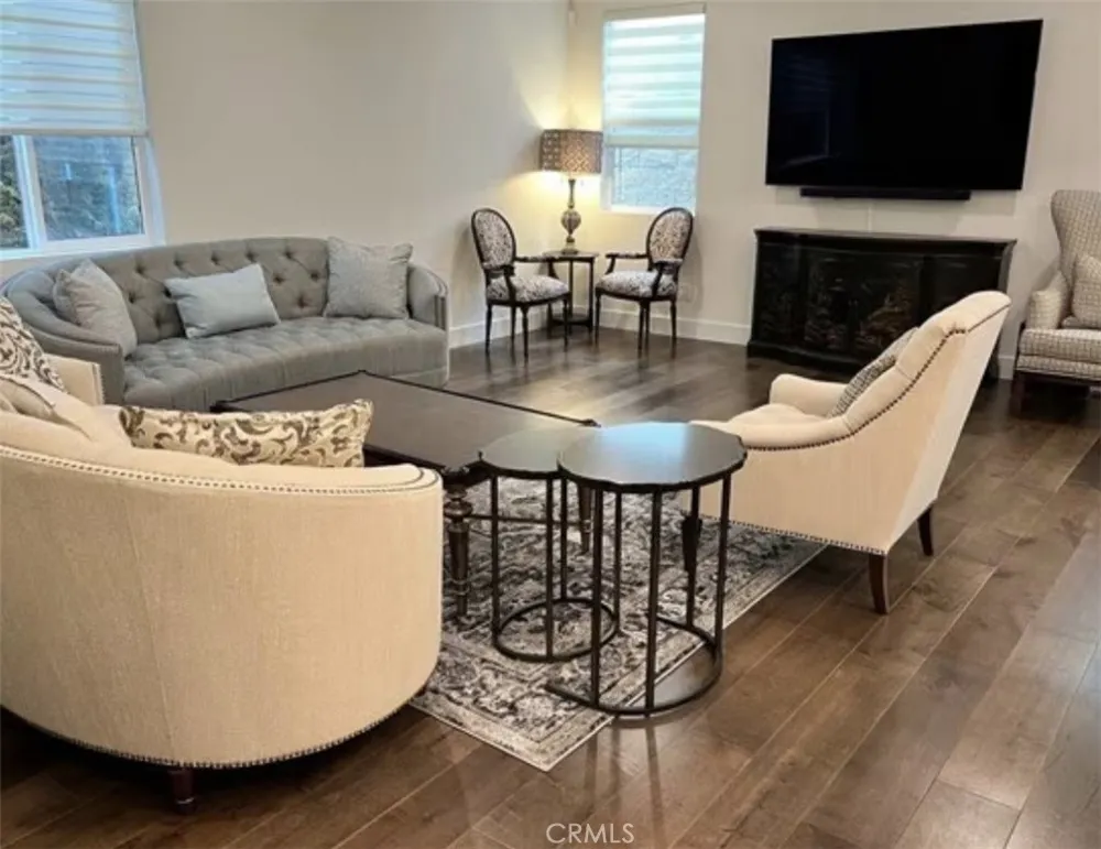 27625 S Evergreen San Pedro, CA 90731