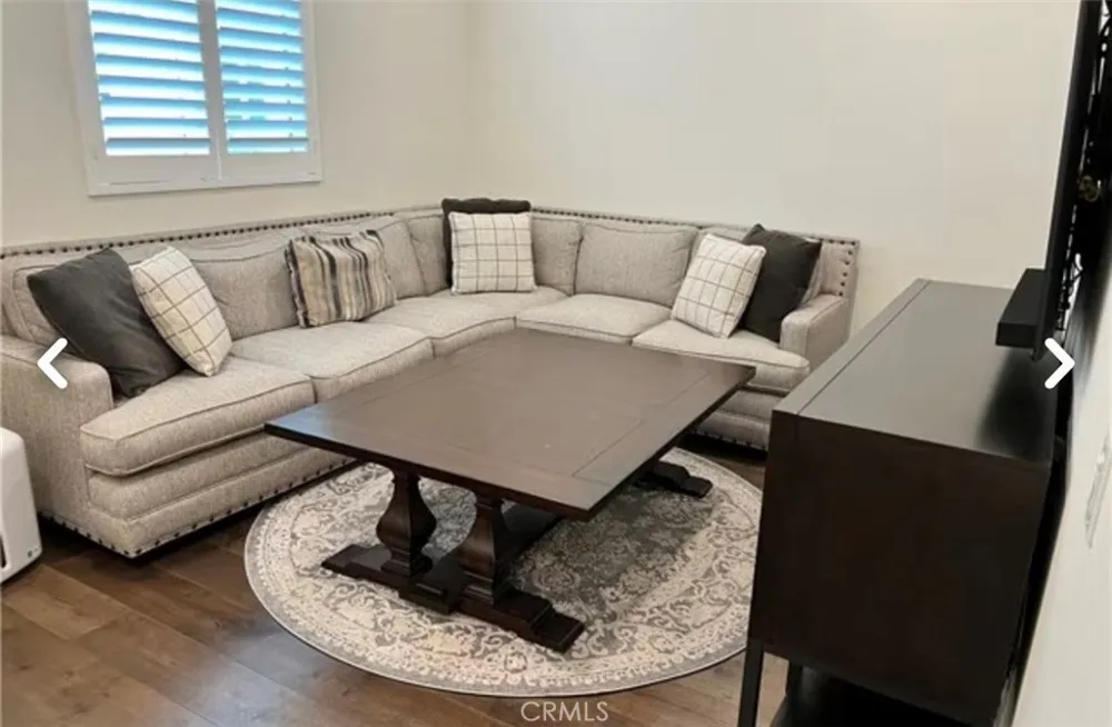27625 S Evergreen San Pedro, CA 90731