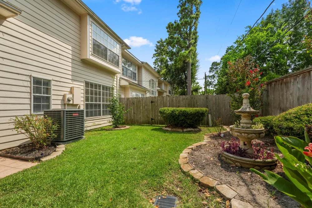 6830 Jasmine Place Street Spring, TX 77379