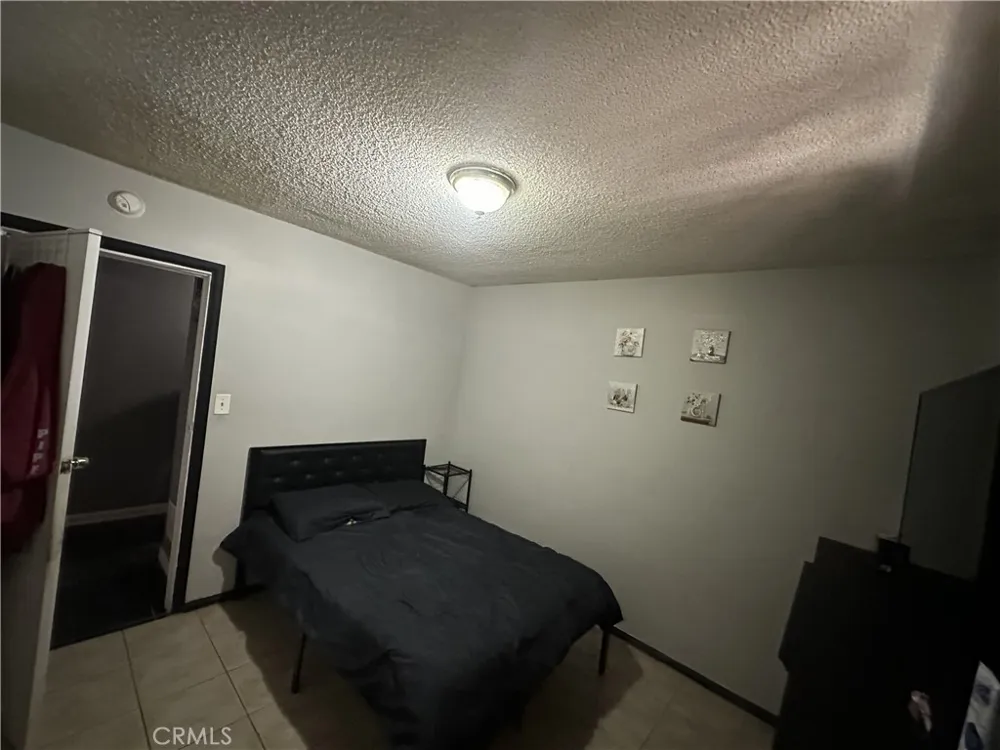 3945 San Benito San Bernardino, CA 92407