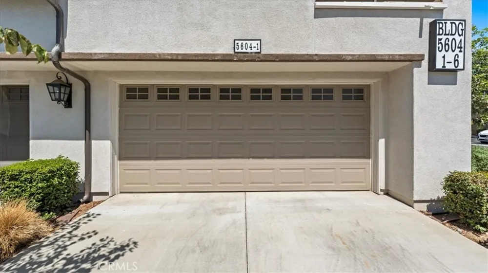 5604 Alta Mura way Fontana, CA 92337