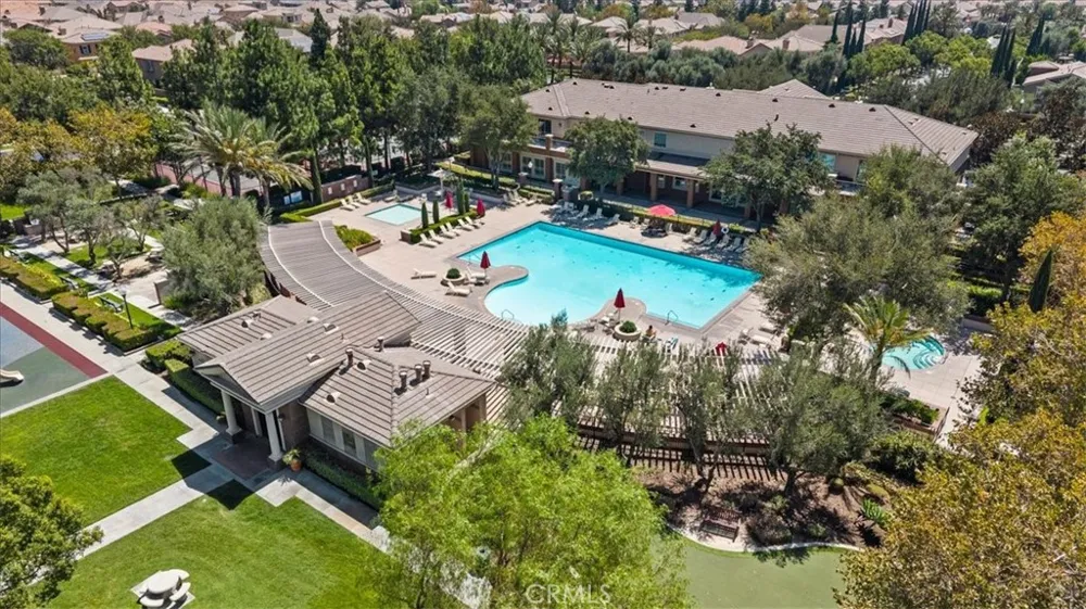5604 Alta Mura way Fontana, CA 92337