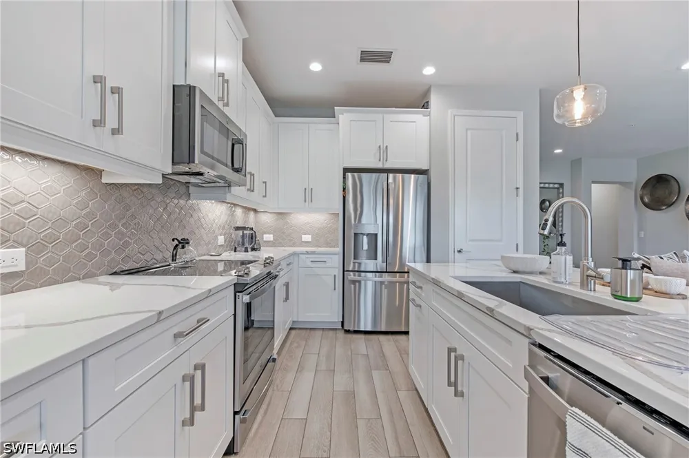 Seychelles Drive #407 Naples, FL 34112