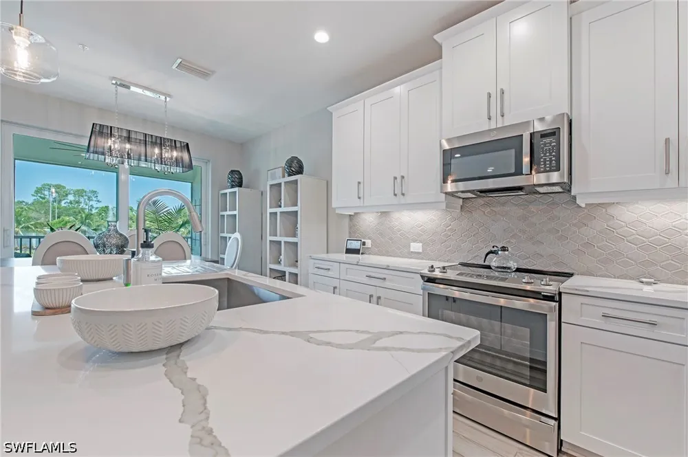 Seychelles Drive #407 Naples, FL 34112