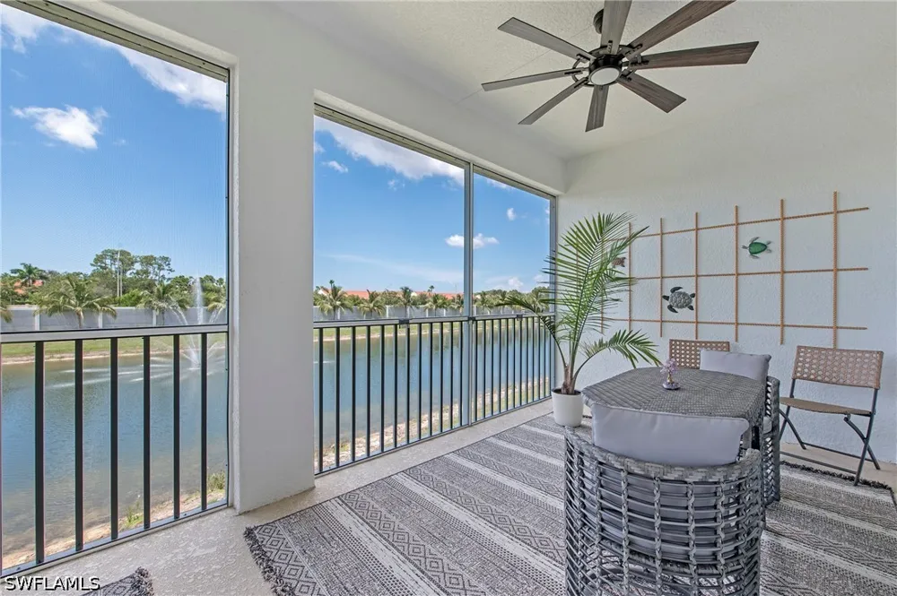 Seychelles Drive #407 Naples, FL 34112