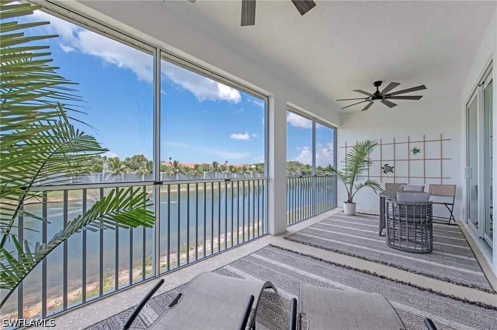 Seychelles Drive #407 Naples, FL 34112