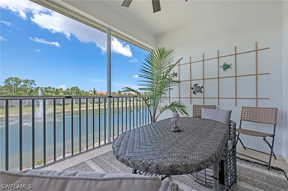 Seychelles Drive #407 Naples, FL 34112
