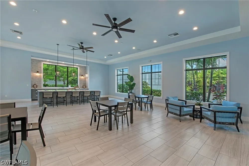 Seychelles Drive #407 Naples, FL 34112
