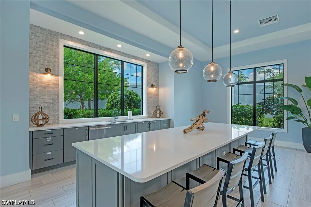 Seychelles Drive #407 Naples, FL 34112