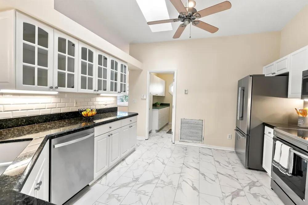 240 53RD CIRCLE Vero Beach, FL 32968