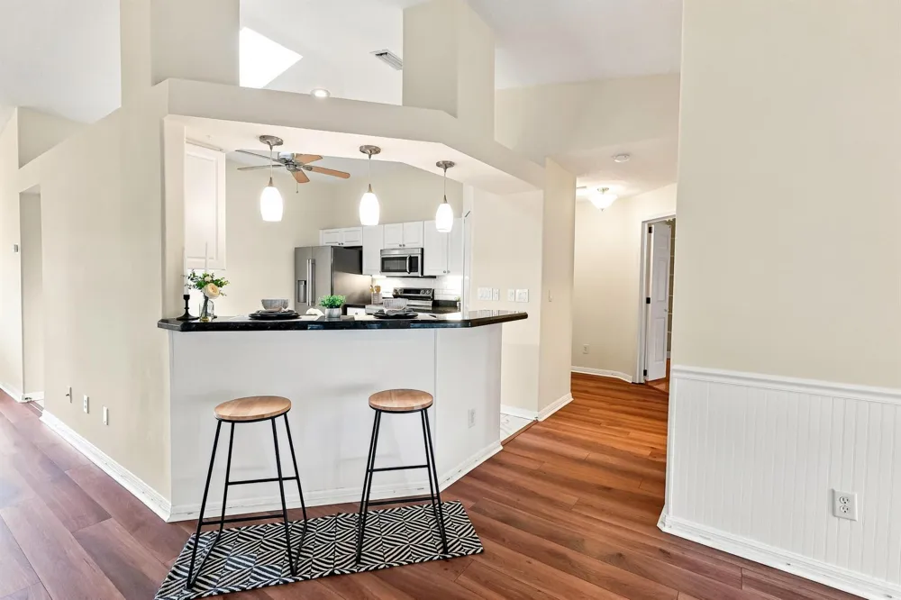 240 53RD CIRCLE Vero Beach, FL 32968