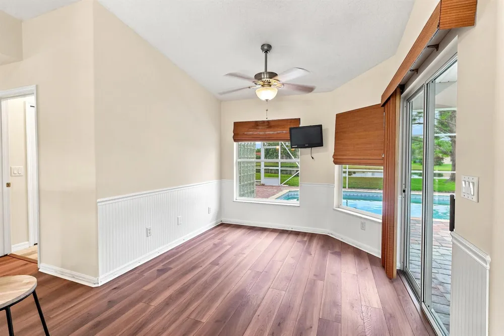 240 53RD CIRCLE Vero Beach, FL 32968