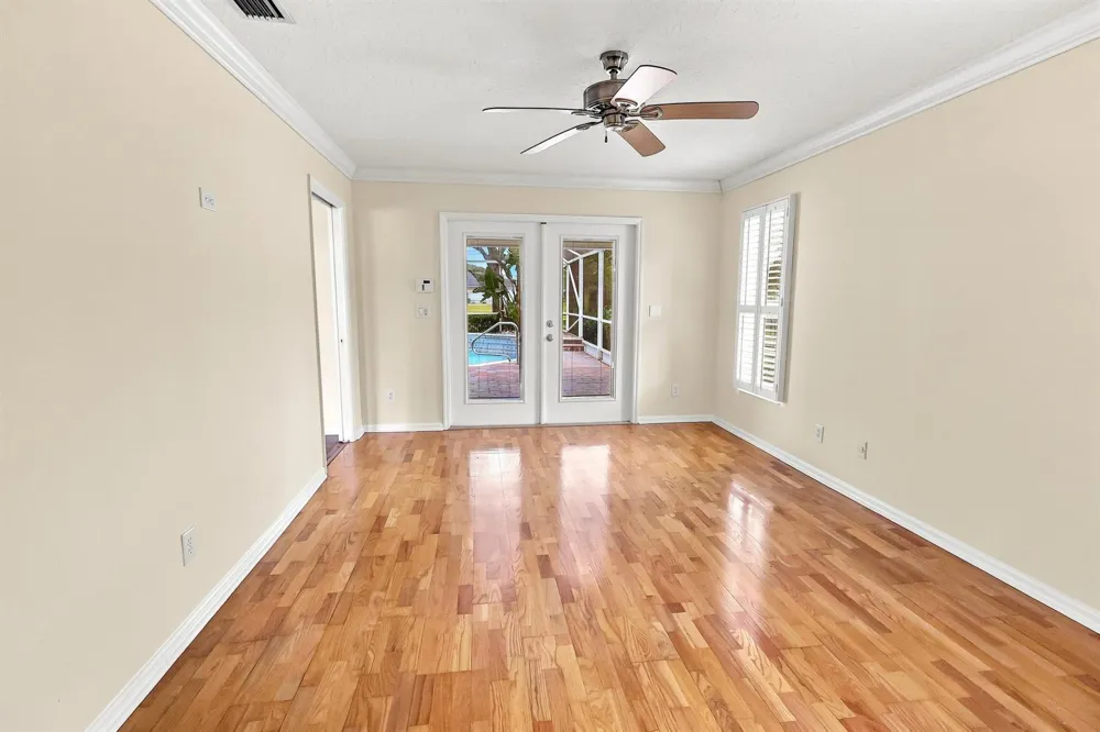 240 53RD CIRCLE Vero Beach, FL 32968