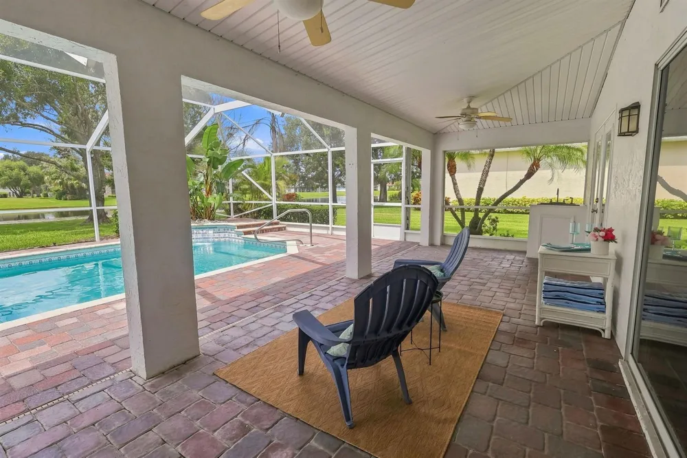 240 53RD CIRCLE Vero Beach, FL 32968