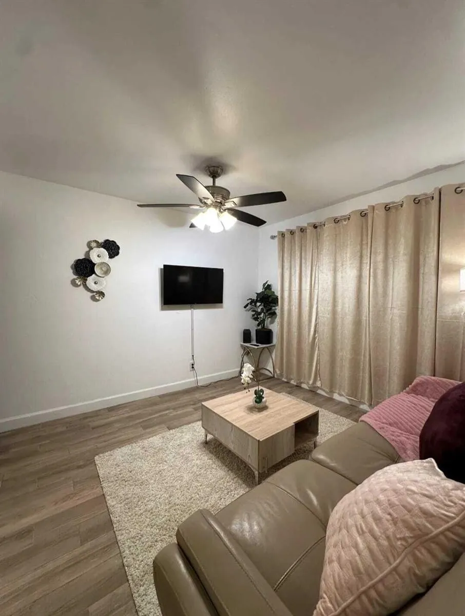 1505 NE 15TH AVENUE #2 Fort Lauderdale, FL 33304