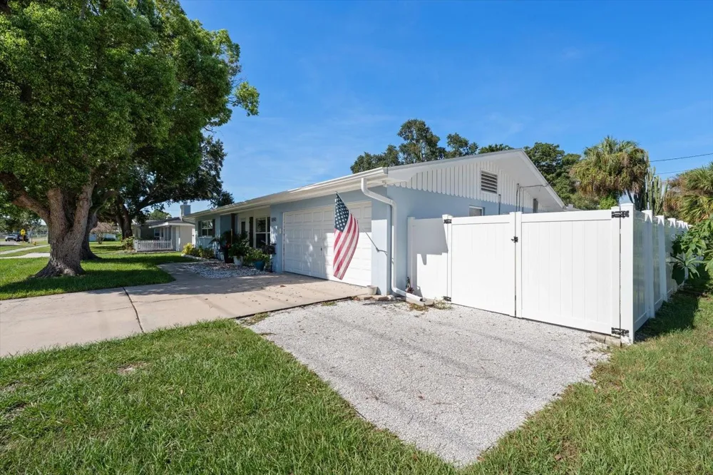 1690 PINEHURST ROAD Dunedin, FL 34698