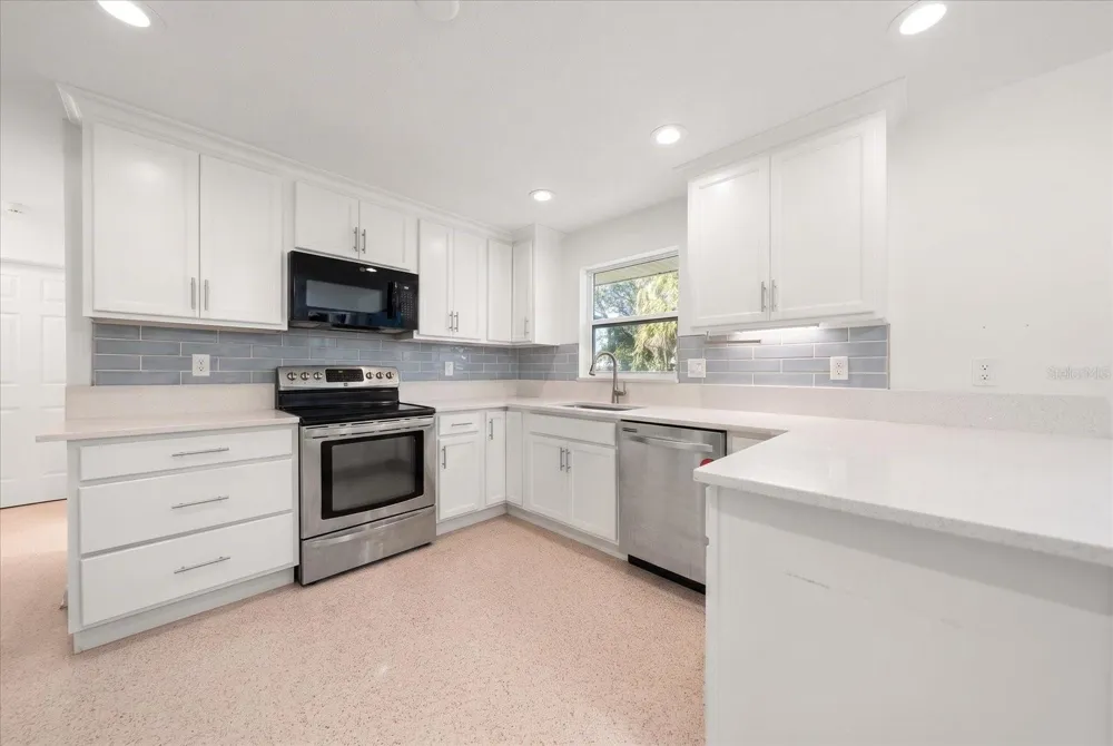 1690 PINEHURST ROAD Dunedin, FL 34698
