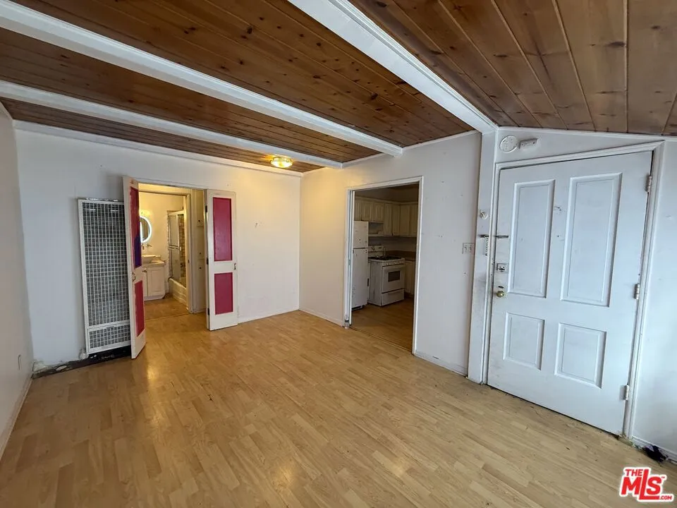 1455 Barry Avenue Los Angeles, CA 90025