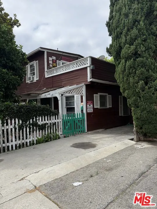 1455 Barry Avenue Los Angeles, CA 90025