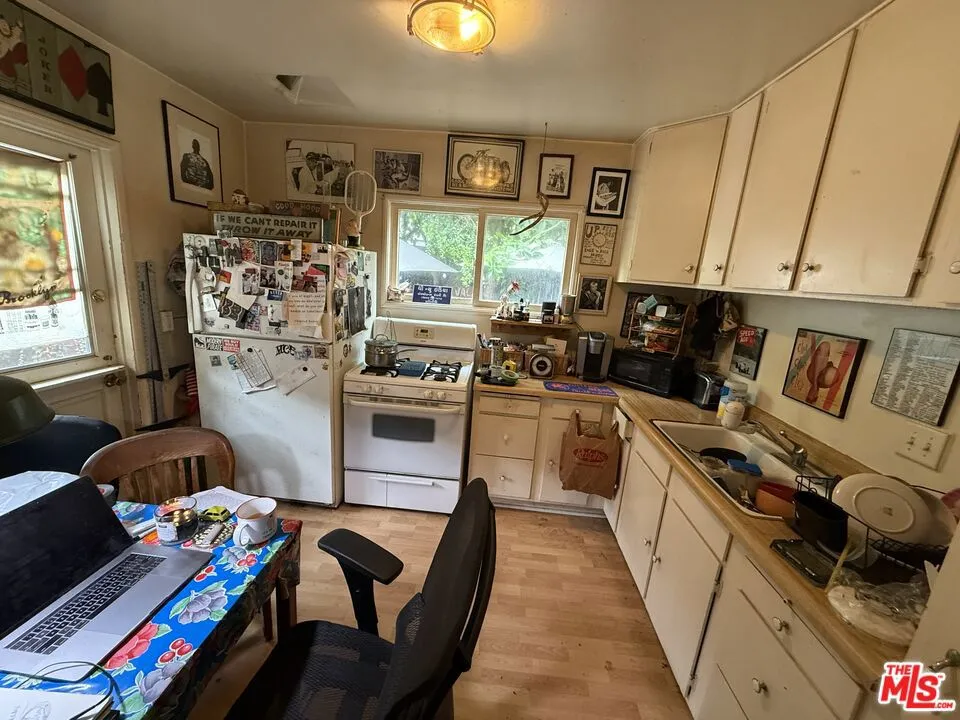 1455 Barry Avenue Los Angeles, CA 90025