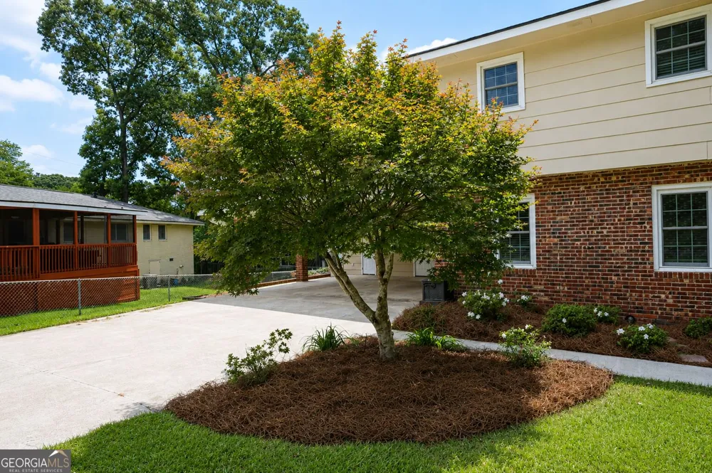 224 Windsor DR Warner Robins, GA 31088