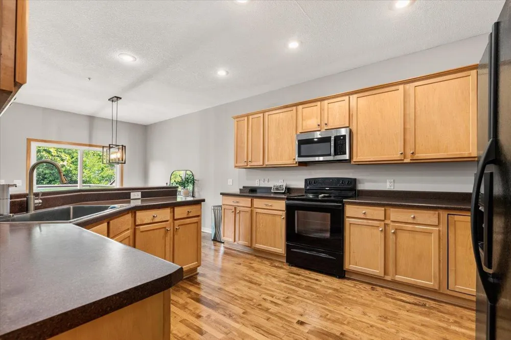 4560 Blaylock Way #4303 Inver Grove Heights, MN 55076