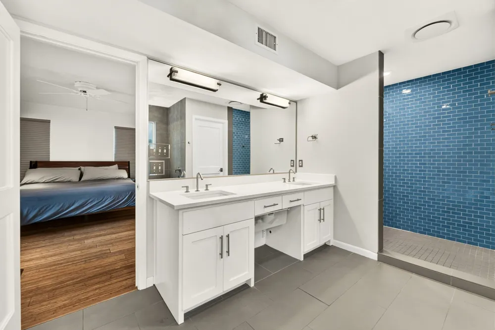 1800 W 10th Street Austin, TX 78703