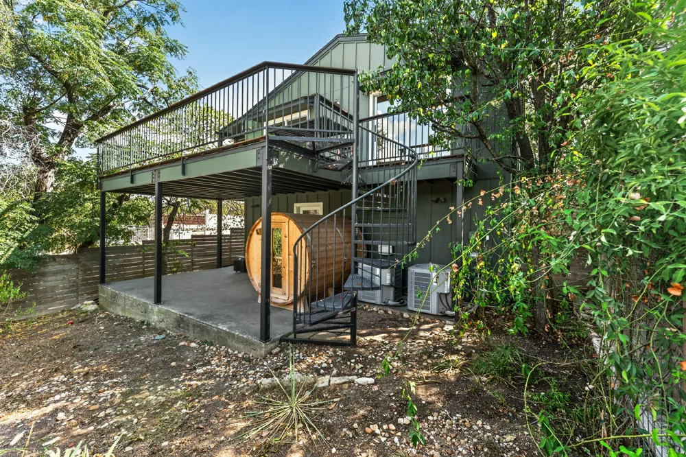 1800 W 10th Street Austin, TX 78703