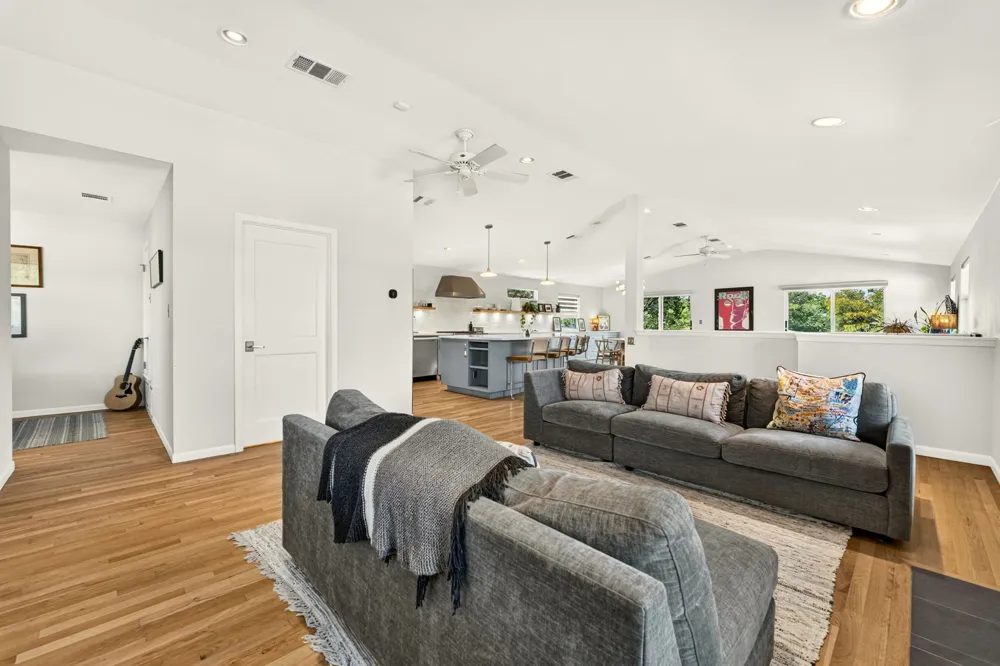 1800 W 10th Street Austin, TX 78703