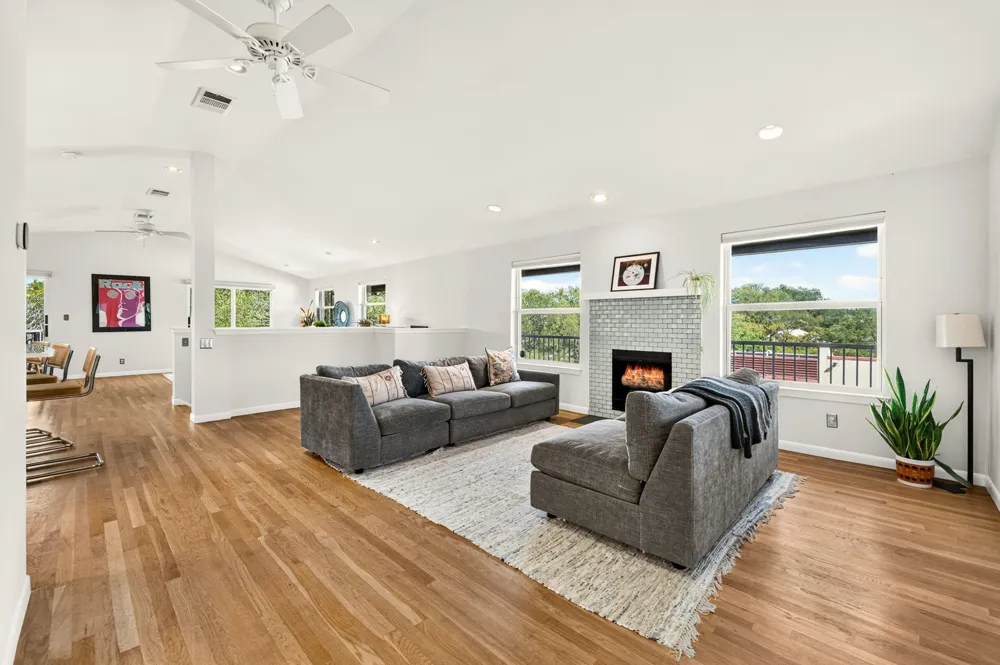 1800 W 10th Street Austin, TX 78703