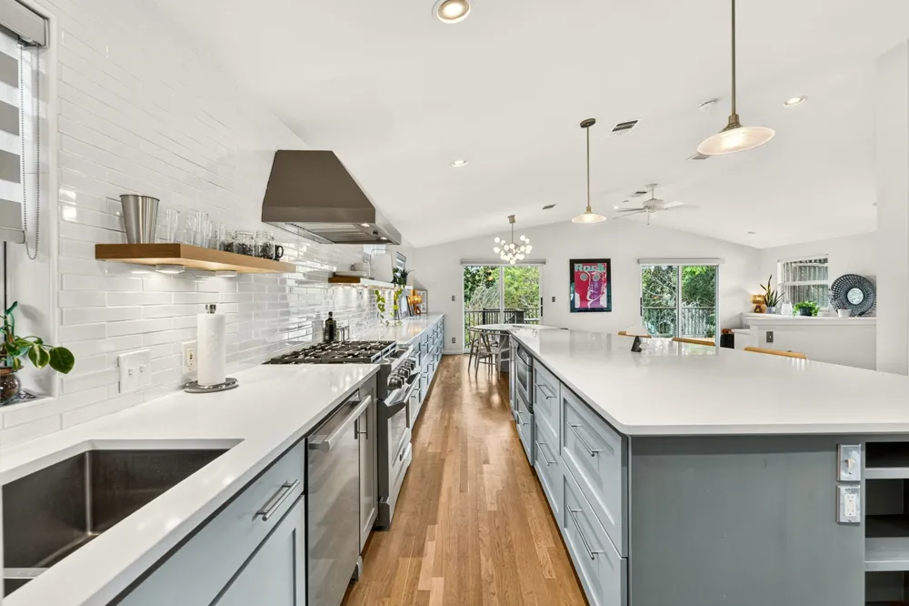 1800 W 10th Street Austin, TX 78703