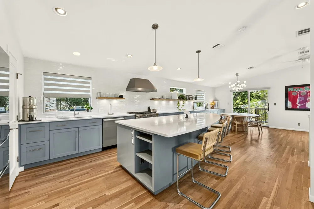 1800 W 10th Street Austin, TX 78703
