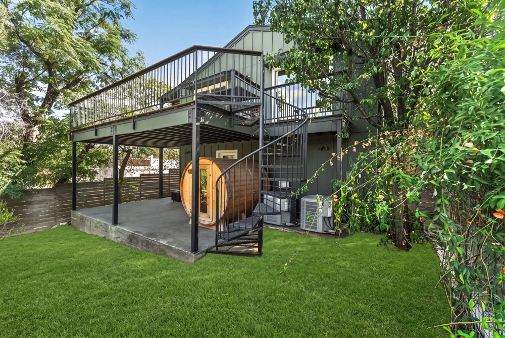1800 W 10th Street Austin, TX 78703