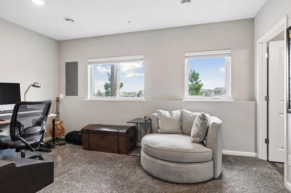8757 Granite Lane Woodbury, MN 55129