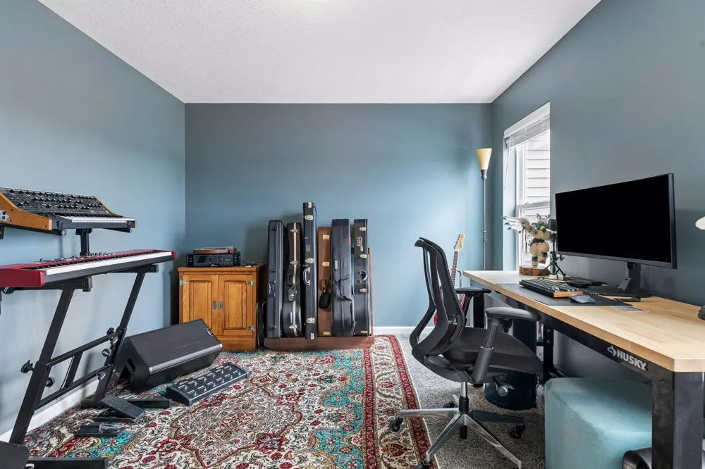 8757 Granite Lane Woodbury, MN 55129